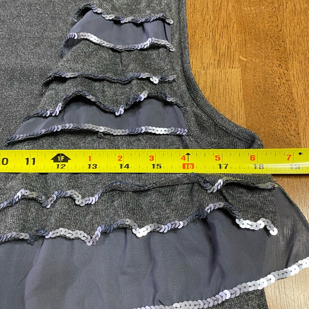 Cache Gray Knit Ruffle Design Front Vest With Seq… - image 7